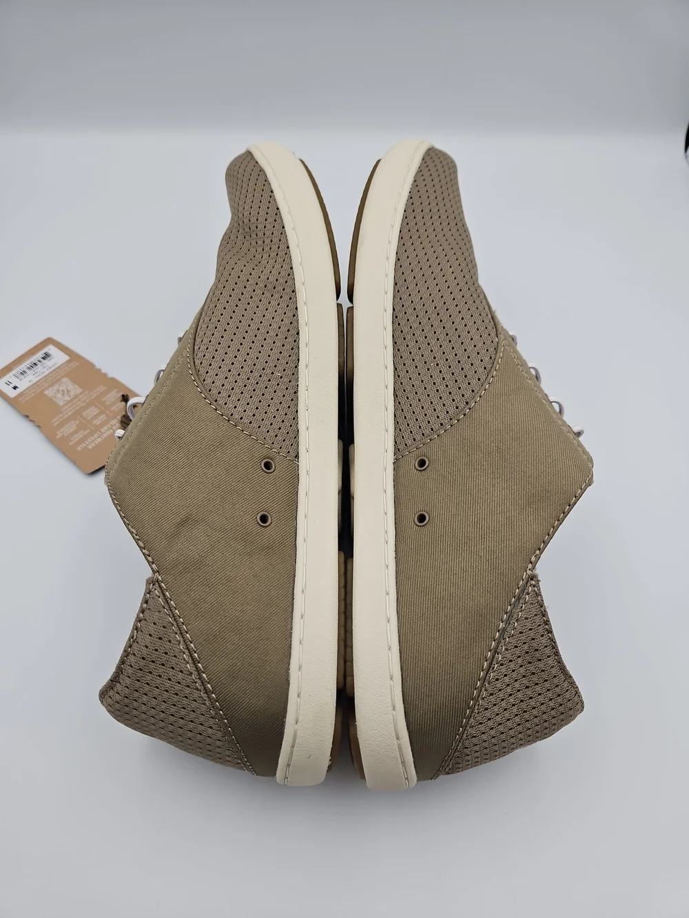 OluKai casual sneaker